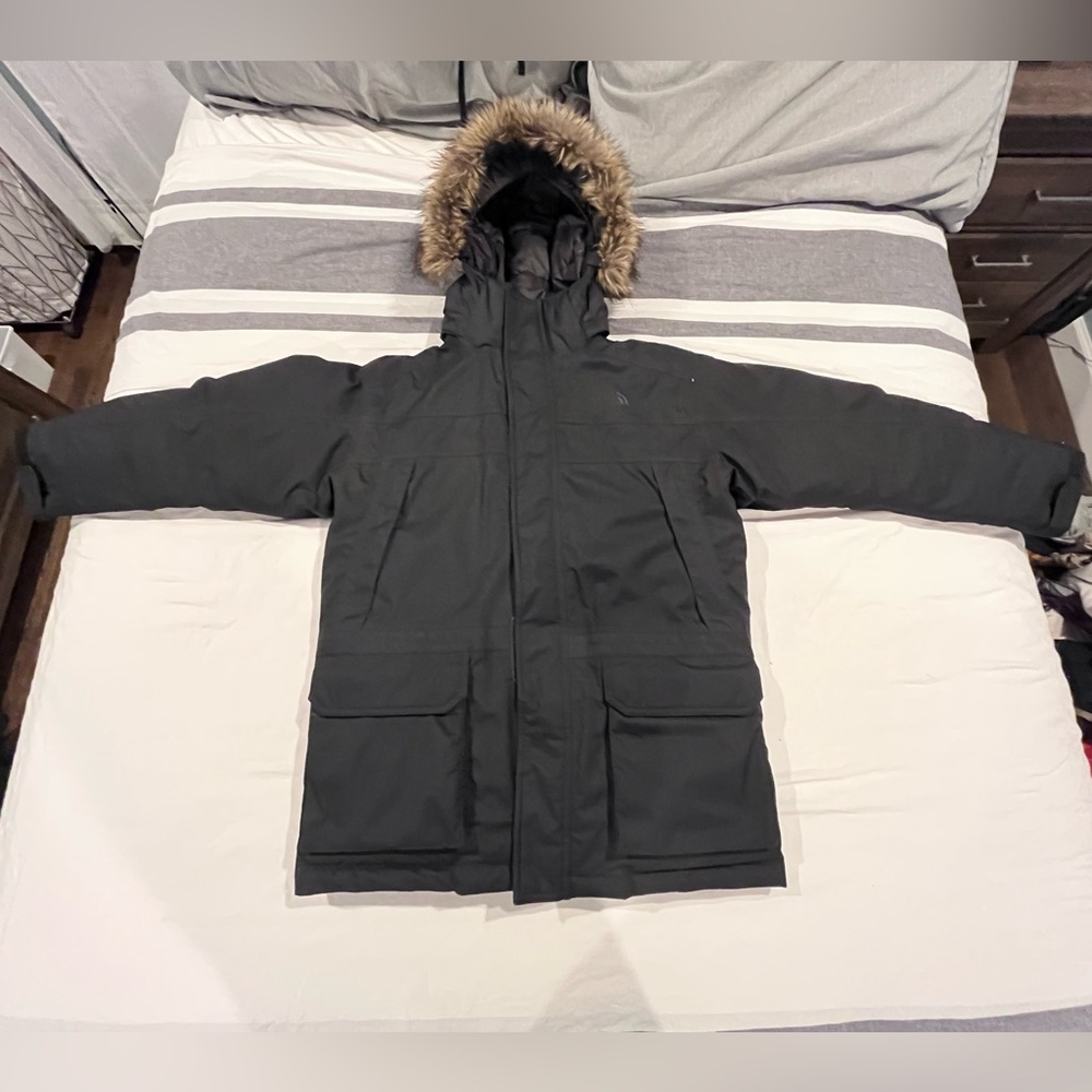 Boys North Face Jacket (fur)